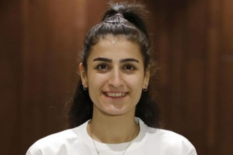 Milli tekvandocu Hatice K&uuml;bra İlg&uuml;n altın madalya kazanmayı hedefliyor