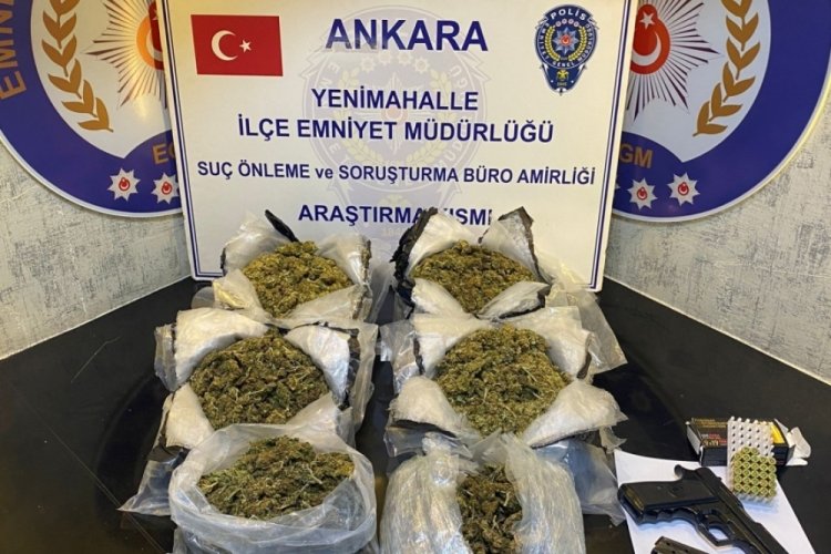 Ankara'da uyuşturucu satıcılarına operasyon: 2 ş&uuml;pheli g&ouml;zaltına alındı