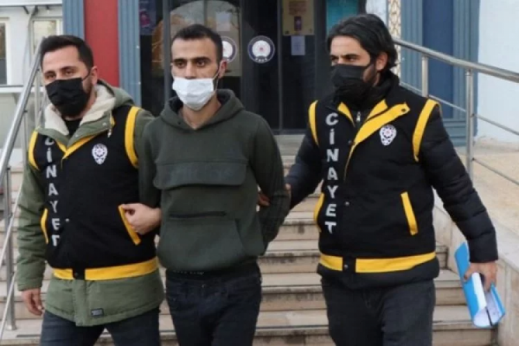 Bursa'da karısını &ouml;ld&uuml;r&uuml;p evini ateşe veren sanığa ağırlaştırılmış m&uuml;ebbet hapis