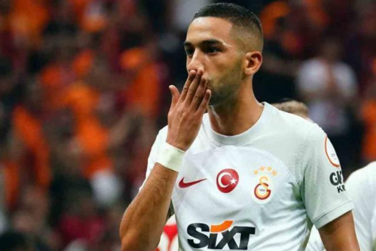 Okan Buruk'tan Hakim Ziyech a&ccedil;ıklaması