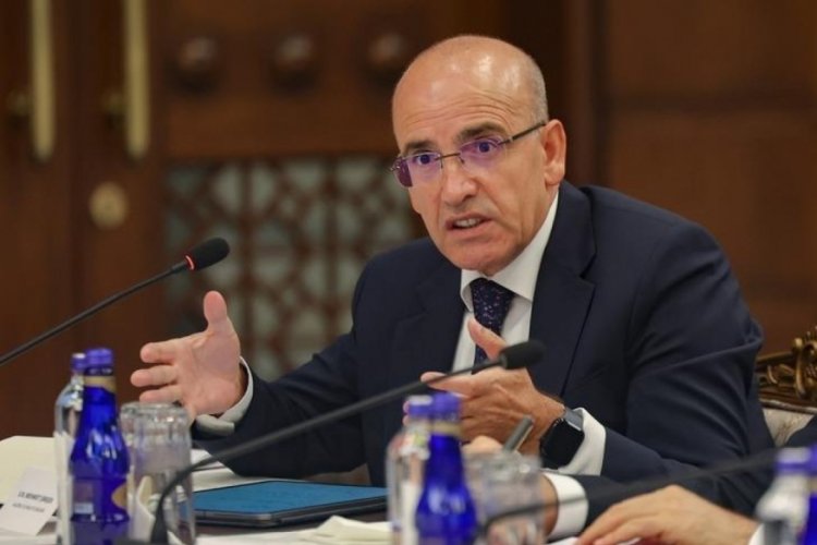Mehmet Şimşek'ten Merkez Bankası faiz kararı i&ccedil;in dikkat &ccedil;eken s&ouml;zler