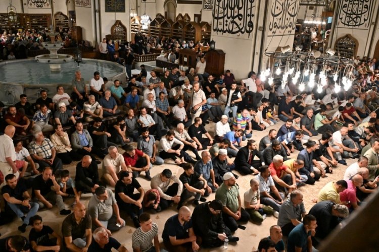 Bursa'da S&uuml;leyman &Ccedil;elebi, Mevlid Kandilinde anıldı