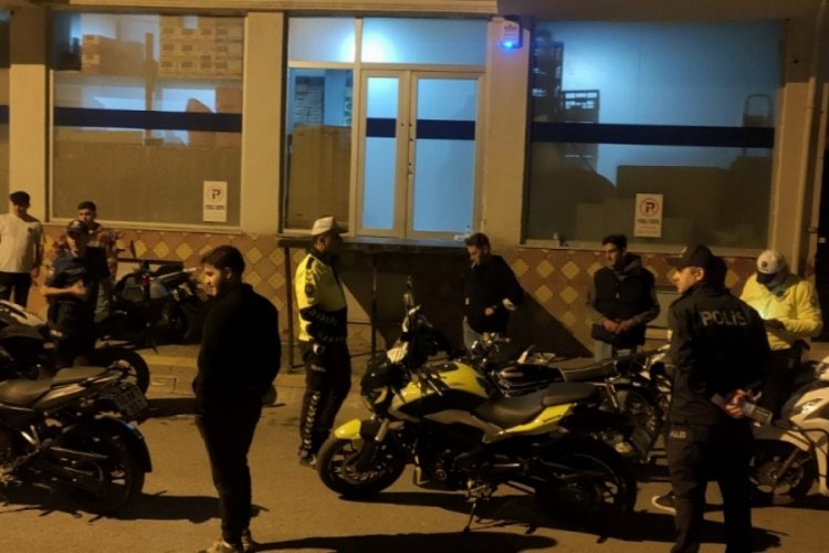 Bursa'da kural tanımayan s&uuml;r&uuml;c&uuml;lere ceza yağdı