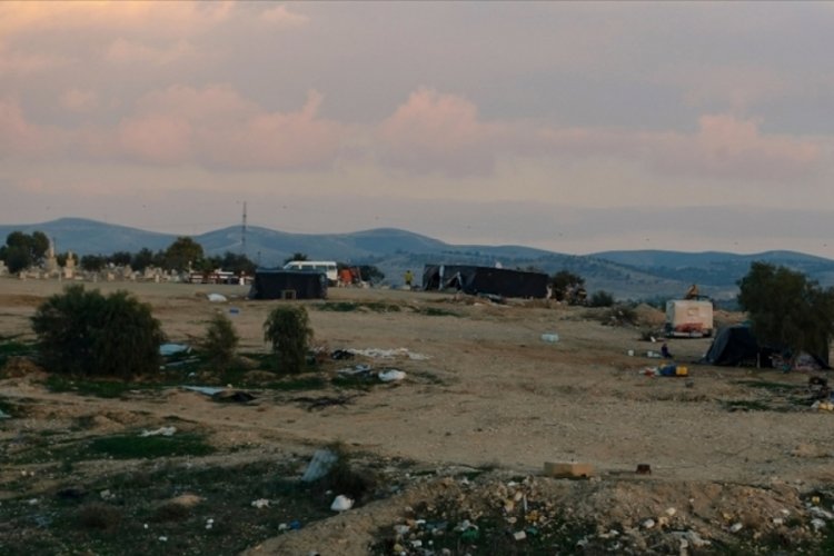 İsrail, Filistinli bedevi k&ouml;y&uuml; Arakib'i 222'nci kez yıktı