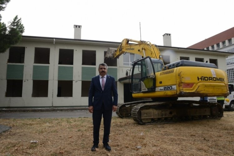 Bursa Yıldırım'da sadece binalar değil yaşam d&ouml;n&uuml;ş&uuml;yor