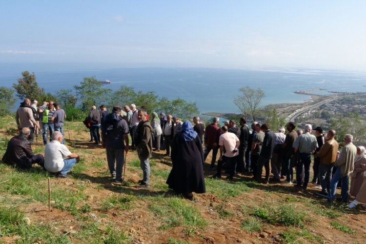 Trabzon'da deniz manzaralı mezar kavgası
