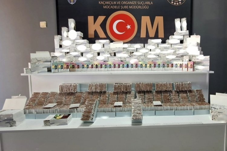 Kırklareli'nde ka&ccedil;ak&ccedil;ılık operasyonlarında 12 kişi yakalandı