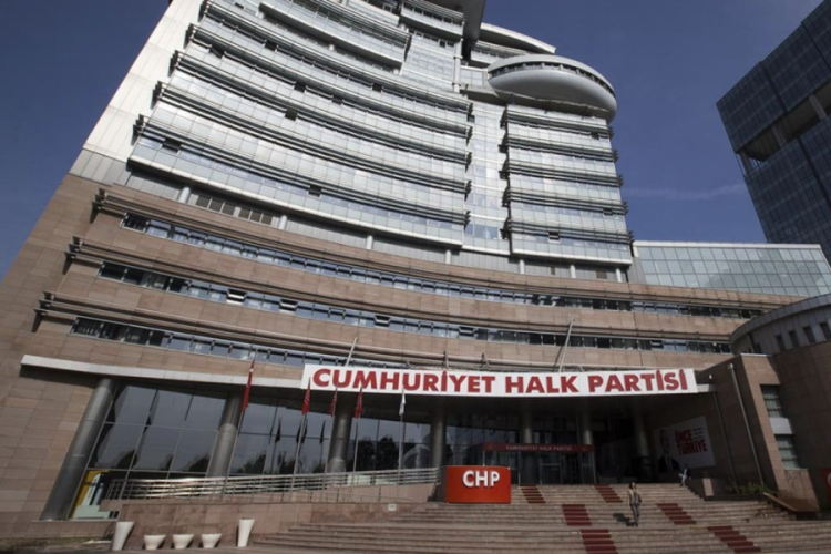 CHP'de Kurultay hazırlığı s&uuml;r&uuml;yor