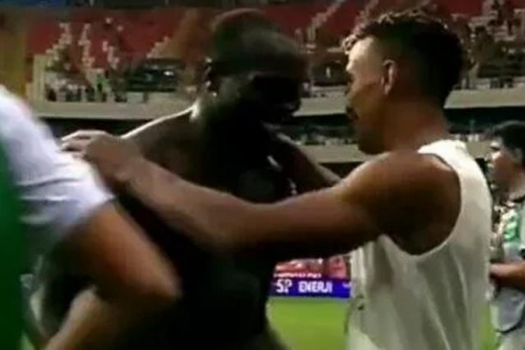 Beşiktaş'ta Vincent Aboubakar'a tepki