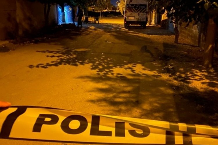 Nişanlısının babasıyla &ccedil;atışan gen&ccedil; başından vurularak &ouml;ld&uuml;