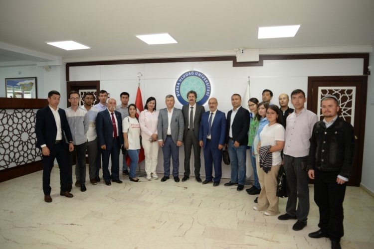 BU&Uuml;'den &Ouml;zbek akademisyenlere yaz semineri verildi
