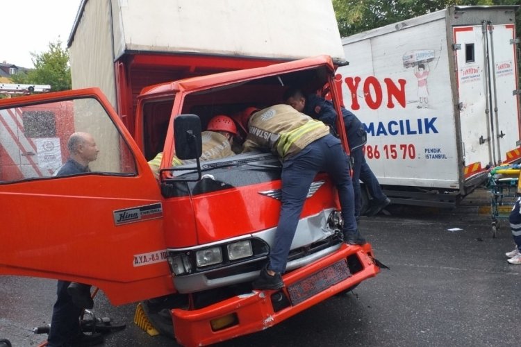 İstanbul Pendik'te zincirleme trafik kazası