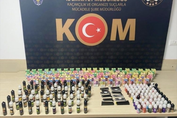 Kastamonu'da t&uuml;t&uuml;n ka&ccedil;ak&ccedil;ılığı operasyonu! 4 zanlı yakalandı