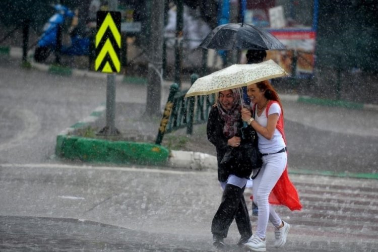 Erzincan ve Bayburt'ta sağanak yağış bekleniyor