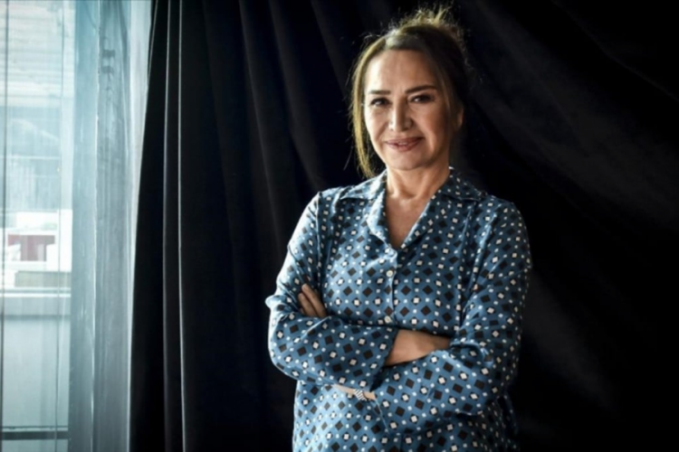 Demet Akbağ da Altın Portakal Film Festivali'nden ayrıldı