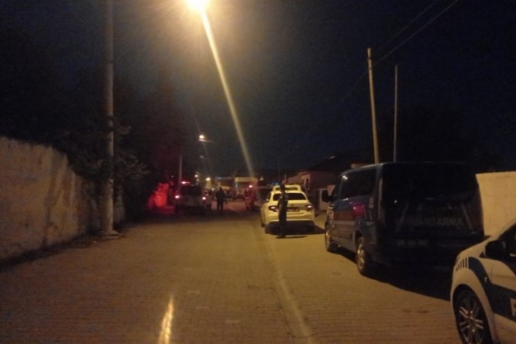 Aydın'da &ccedil;ıkan arbede de 1 polis bı&ccedil;aklandı