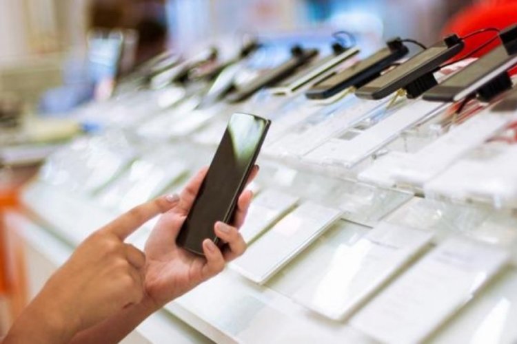 Gen&ccedil;lere vergisiz cep telefonunda yeni detaylar!