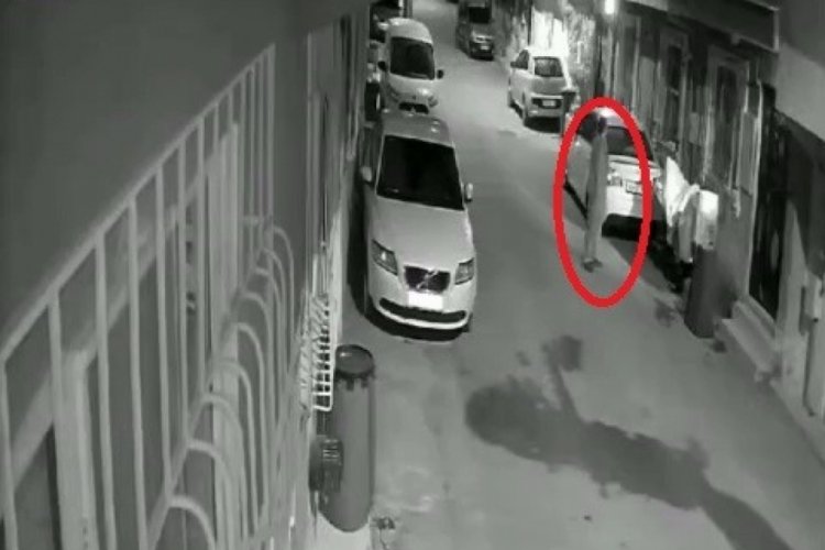 Bursa'da motoru değil &uuml;zerindeki brandayı &ccedil;aldılar