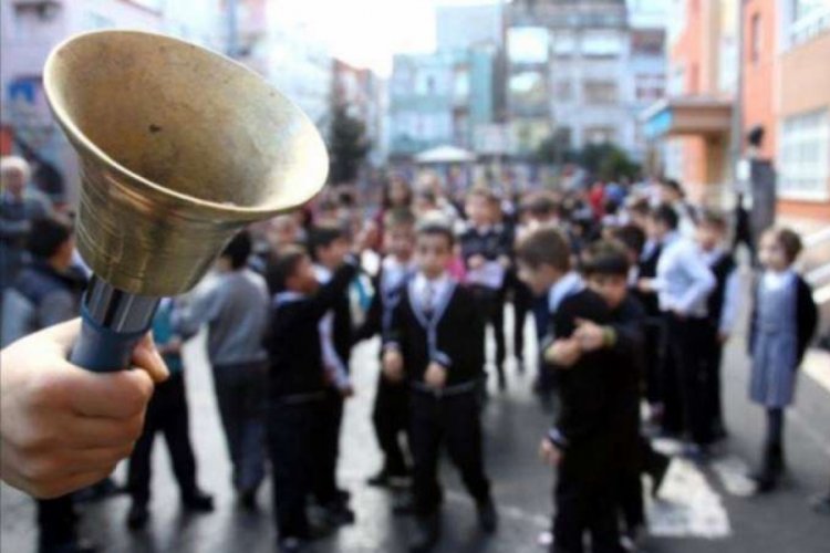 Bursa'da ders zili yerine ilahi &ccedil;alınmıştı! Detaylar ortaya &ccedil;ıktı