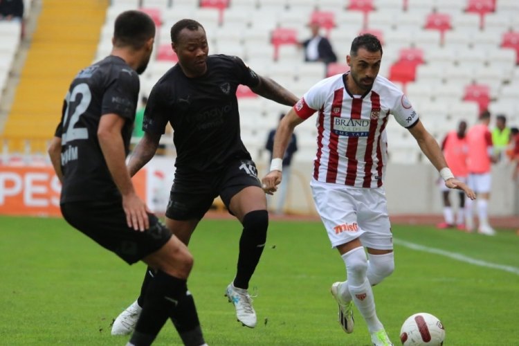Sivasspor, 4. beraberliğini aldı