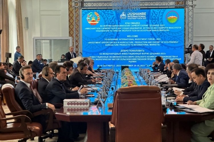 Tacikistan'da Bursa tanıtıldı