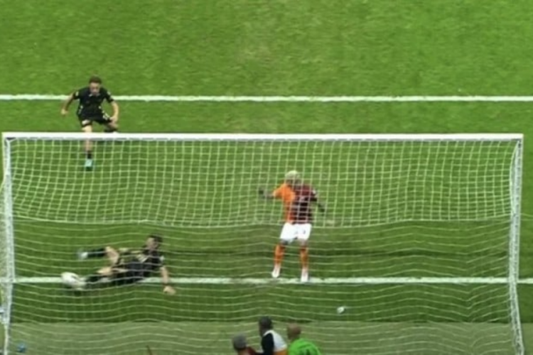 Galatasaray, Ankarag&uuml;c&uuml; karşısında ilgin&ccedil; bir gol buldu