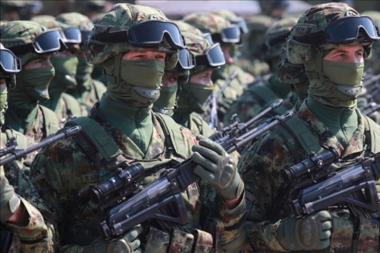 Kosova h&uuml;k&uuml;meti Sırbistan'dan t&uuml;m askeri birliklerini &ccedil;ekmesini talep etti