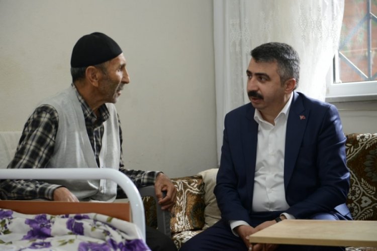 Başkan Yılmaz'da d&uuml;nya yaşlılar g&uuml;n&uuml; ziyareti