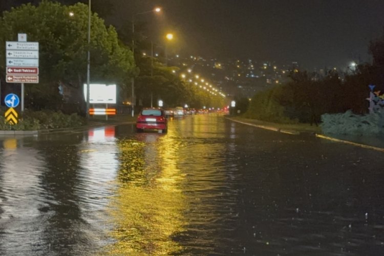 Samsun'da eğitime bir g&uuml;n ara verildi