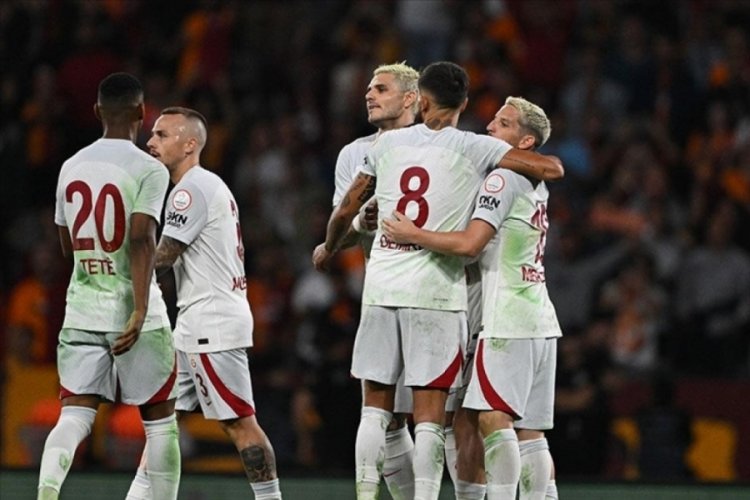Galatasaray, Şampiyonlar Ligi'nde İngiltere deplasmanına &ccedil;ıkmaya hazırlanıyor