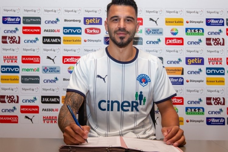 Ayta&ccedil; Kara, S&uuml;per Lig'de 5. gol&uuml;n&uuml; kaydetti
