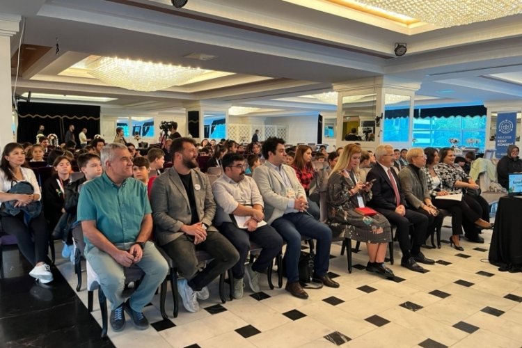 Bursa'da &Ccedil;ocuklarla Hayvan Hakları &Ccedil;alıştayı