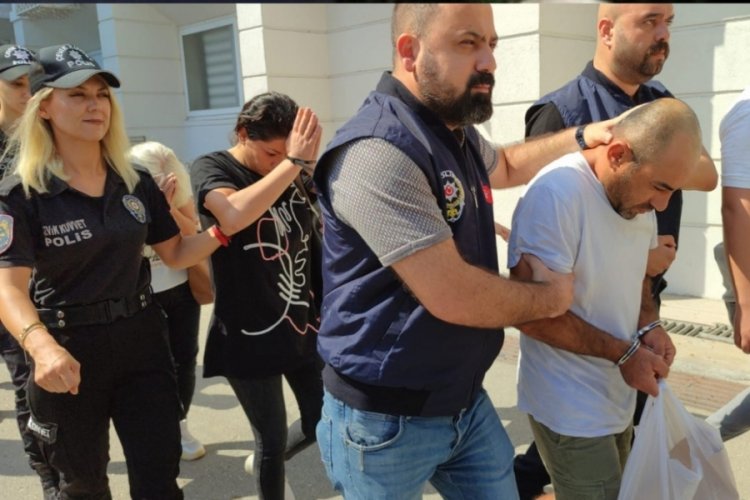 Kuzen katili ve azmettirici kız kardeş tutuklandı