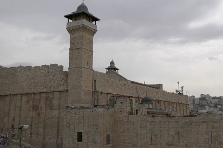 İsrail Yahudilerin dini bayramında El Halil'deki İbrahim Camisi'ni M&uuml;sl&uuml;manlara kapattı