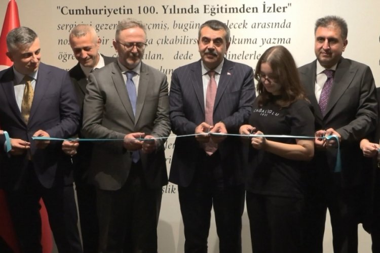Bakan Tekin: Cumhuriyetin 100. yılında eğitim sergisi a&ccedil;ıldı