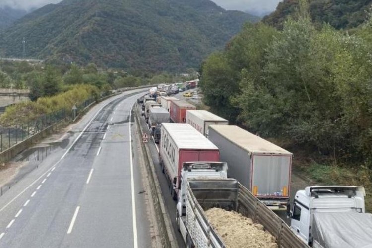 Sakarya'da zincirleme kaza!