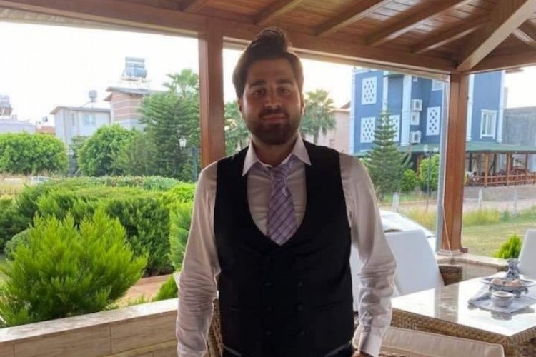 Hatay'da tartıştığı babasını &ouml;ld&uuml;r&uuml;p, annesini yaraladı!