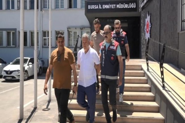 Bursa'da b&uuml;y&uuml;kbaş kurban dolandırıcılarına 3 bin 660'ar yıl hapis istemi!