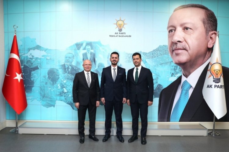 Adnan Kurtuluş AK Parti Osmangazi İl&ccedil;e Başkanı oldu