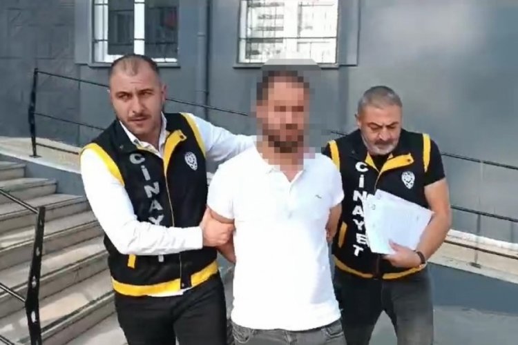 Bursa'da kahvehanede bir kişiyi &ouml;ld&uuml;ren ş&uuml;pheli g&ouml;zaltında