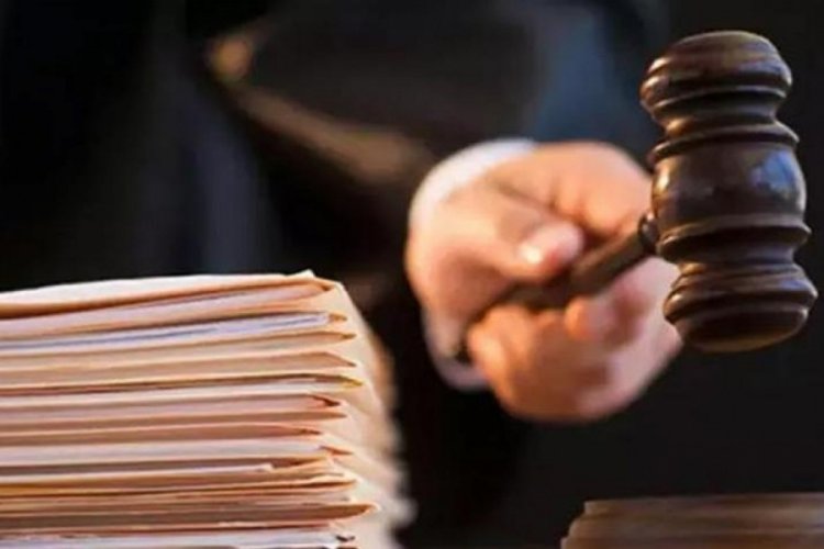 Cinayetle yargılanan eski hakim ve eşine beraat kararı