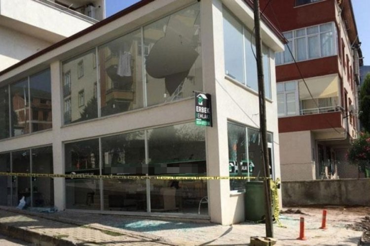 Patlamanın olduğu sokakta inceleme! Vatandaşlar sabah evlerine d&ouml;nd&uuml;