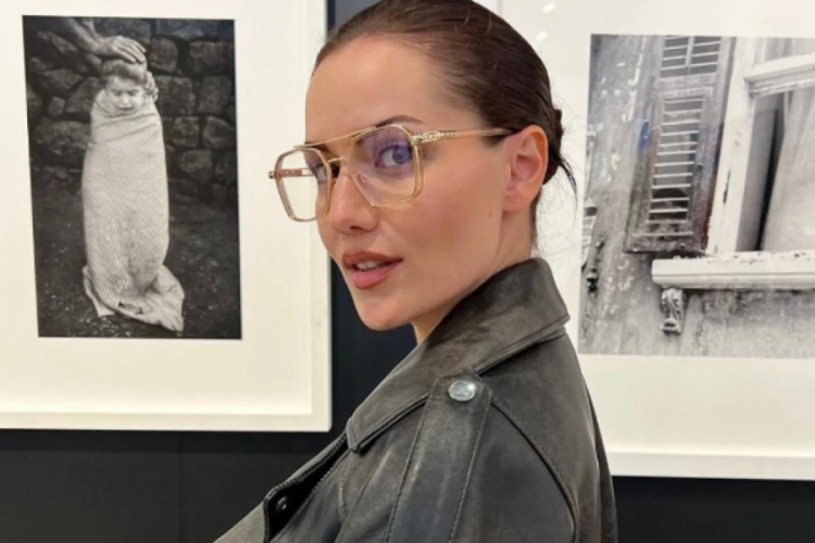 Fahriye Evcen'in sosyal medya kazancı dudak u&ccedil;uklatıyor!