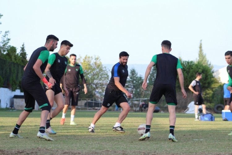 Denizlisspor, Fethiye ma&ccedil;ının hazırlıklarını s&uuml;rd&uuml;rd&uuml;