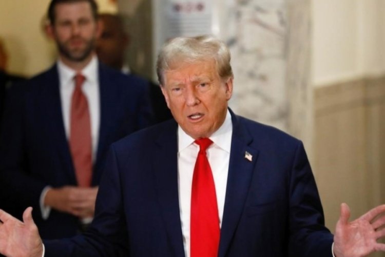 Donald Trump, sivil dolandırıcılık davasının &uuml;&ccedil;&uuml;nc&uuml; g&uuml;n&uuml;nde mahkemeyi terk etti