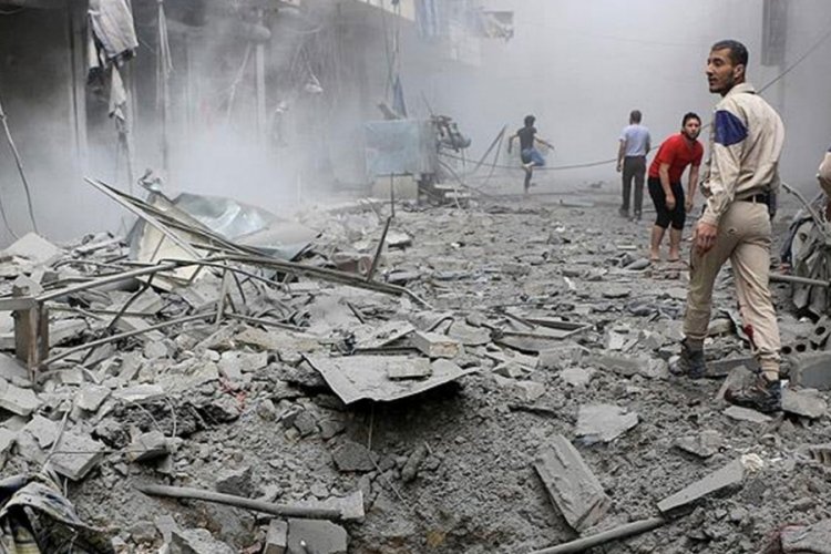 Suriye ordusu Halep'e saldırı d&uuml;zenledi: &Ouml;l&uuml; ve yaralılar var