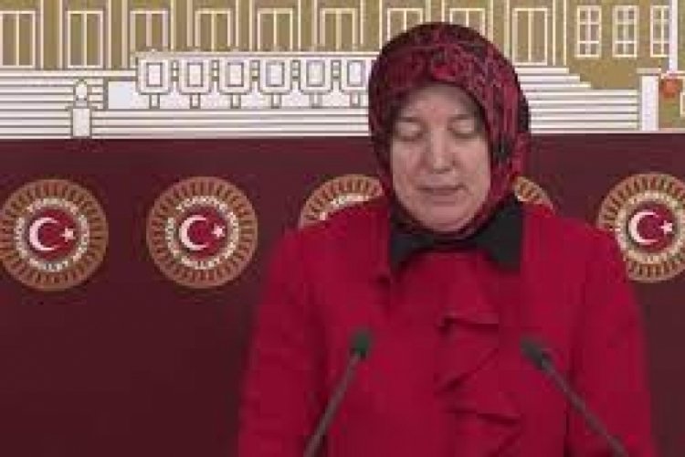 Bursa Milletvekili G&ouml;zge&ccedil;: Kadınlara yol a&ccedil;mak i&ccedil;in m&uuml;cadele ediyoruz