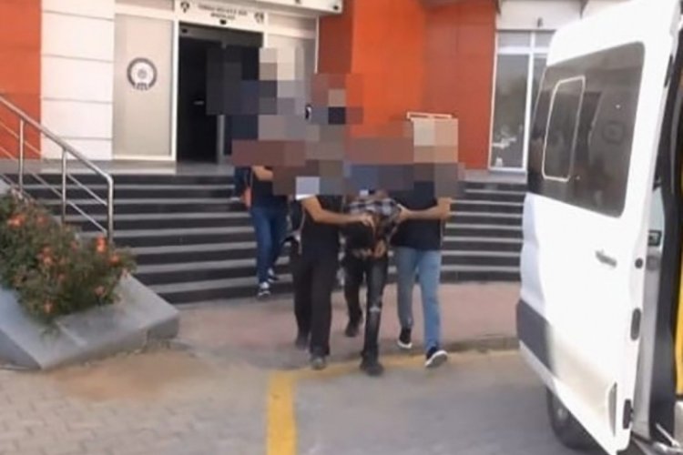 Malatya'da ter&ouml;r &ouml;rg&uuml;t&uuml; operasyonunda 2 kişi tutuklandı