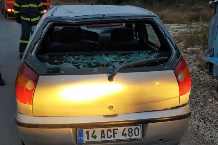 Kaza yaptı, aracını bırakıp gitti