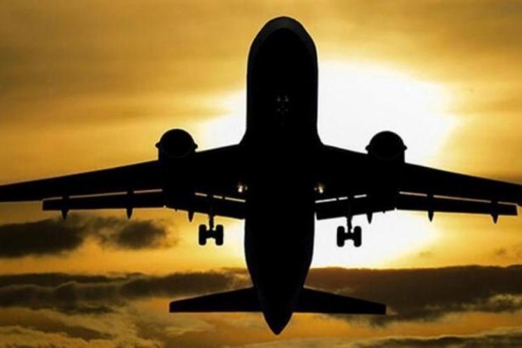Antalya'da arıza nedeniyle u&ccedil;uşlar durduruldu